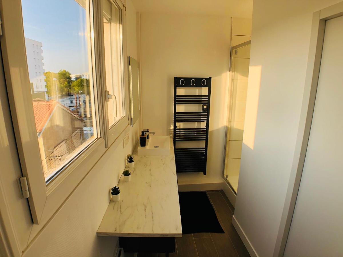 Charmant Appartement 1-4 Personnes, Proche Centre Avec Parking Нант Екстериор снимка